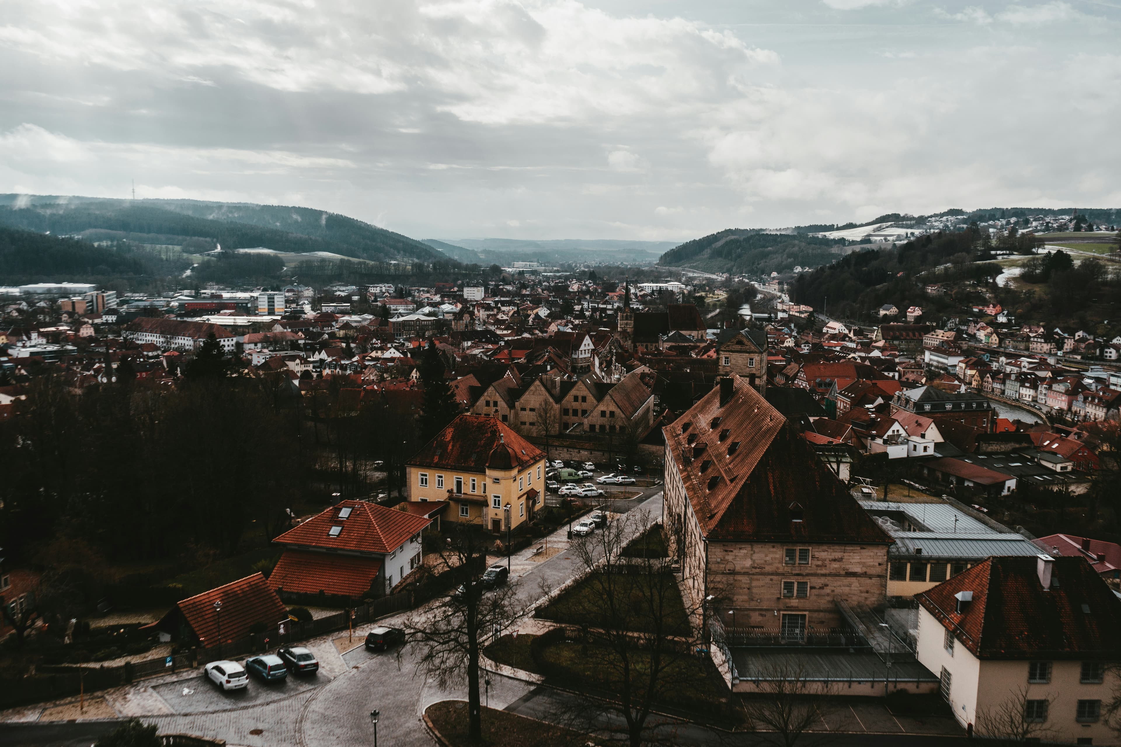 Blick auf Kronach als Standort von Autoland Kronach