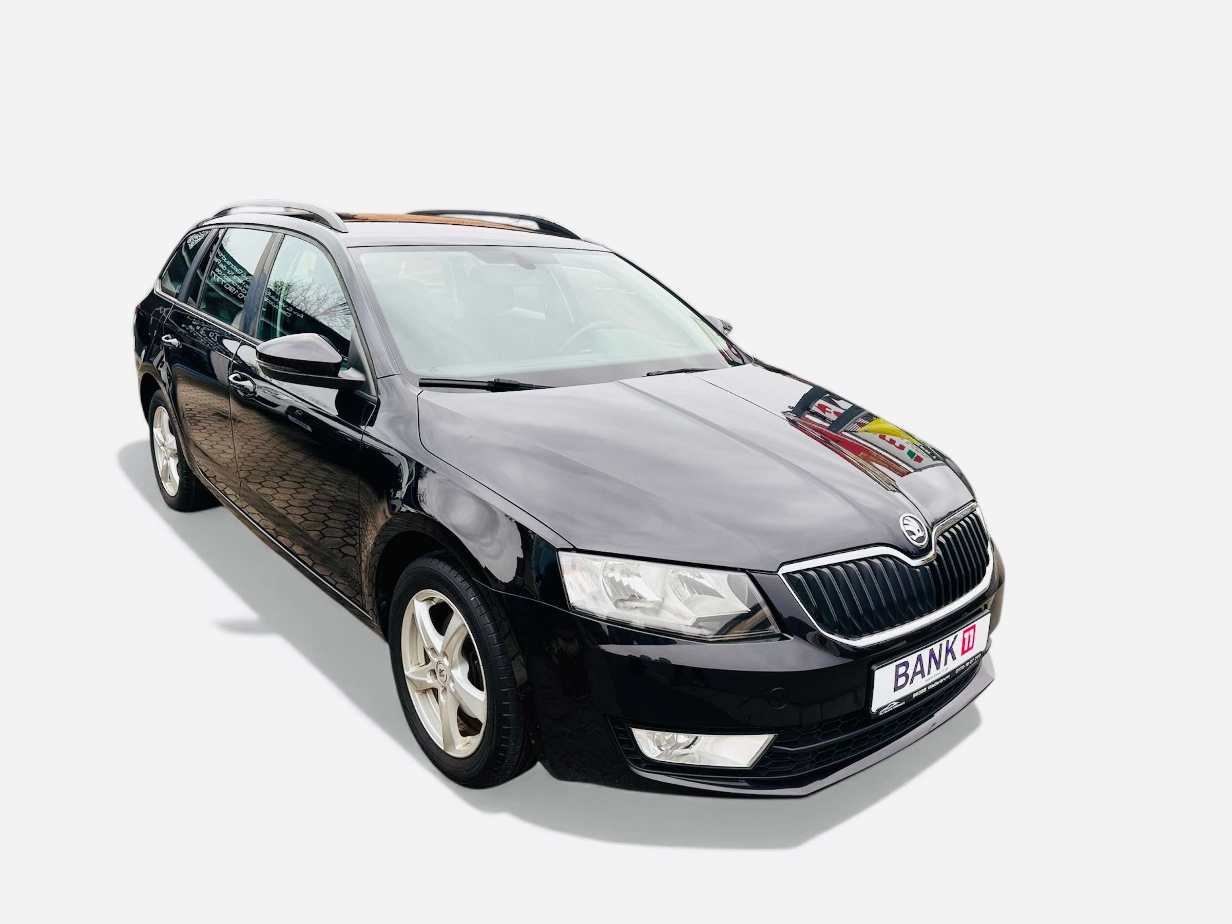 Skoda Octavia Combi Ambition*1.6TDI*Navi*Tempo*SHZ*PDC*AHK* - Bild 2