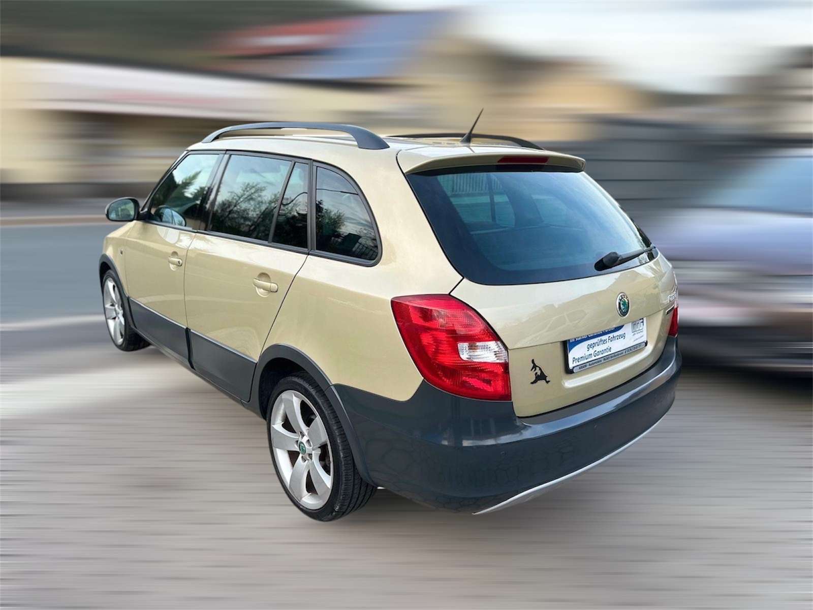 Skoda Fabia 1.2 TSI  Combi*Scout*SHZ*KLIMA* PDC*TEMPO* Bild 5