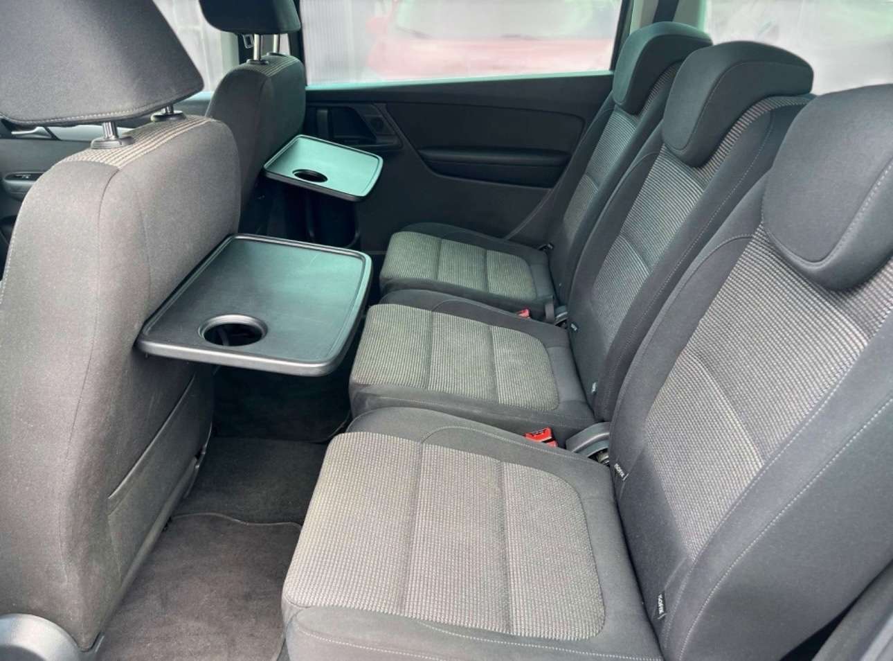 Volkswagen Sharan 2.0 TDI Comfortline* BMT*Klima*Navi*AHK*TÜV-NEU Bild 14