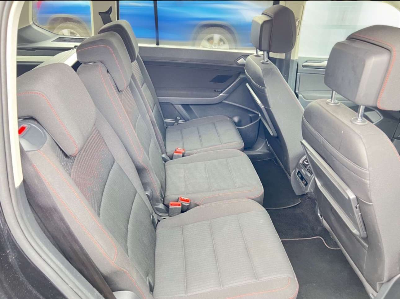 Volkswagen Touran Sound 1.2 TSI*Navi*7-Sitzer* Family Paket Bild 13