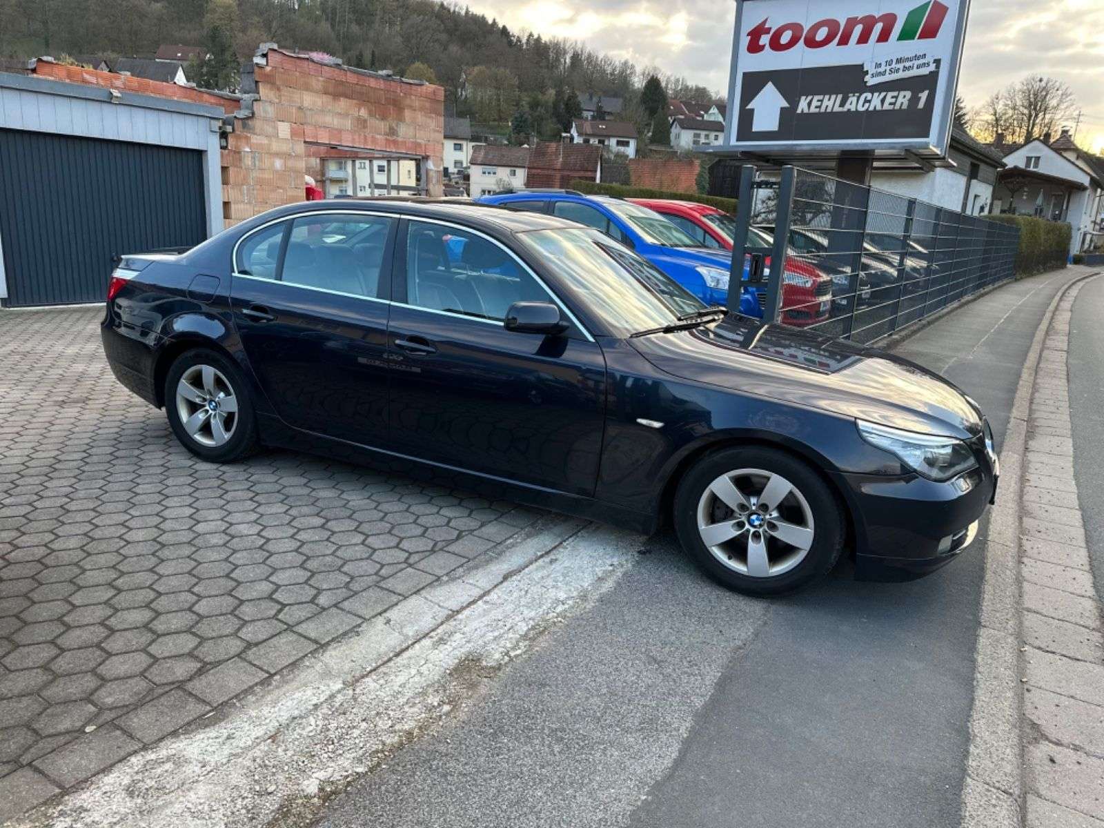 BMW 525 E60 525d NAVI*PDC*TEMPO*AHK* Bild 8